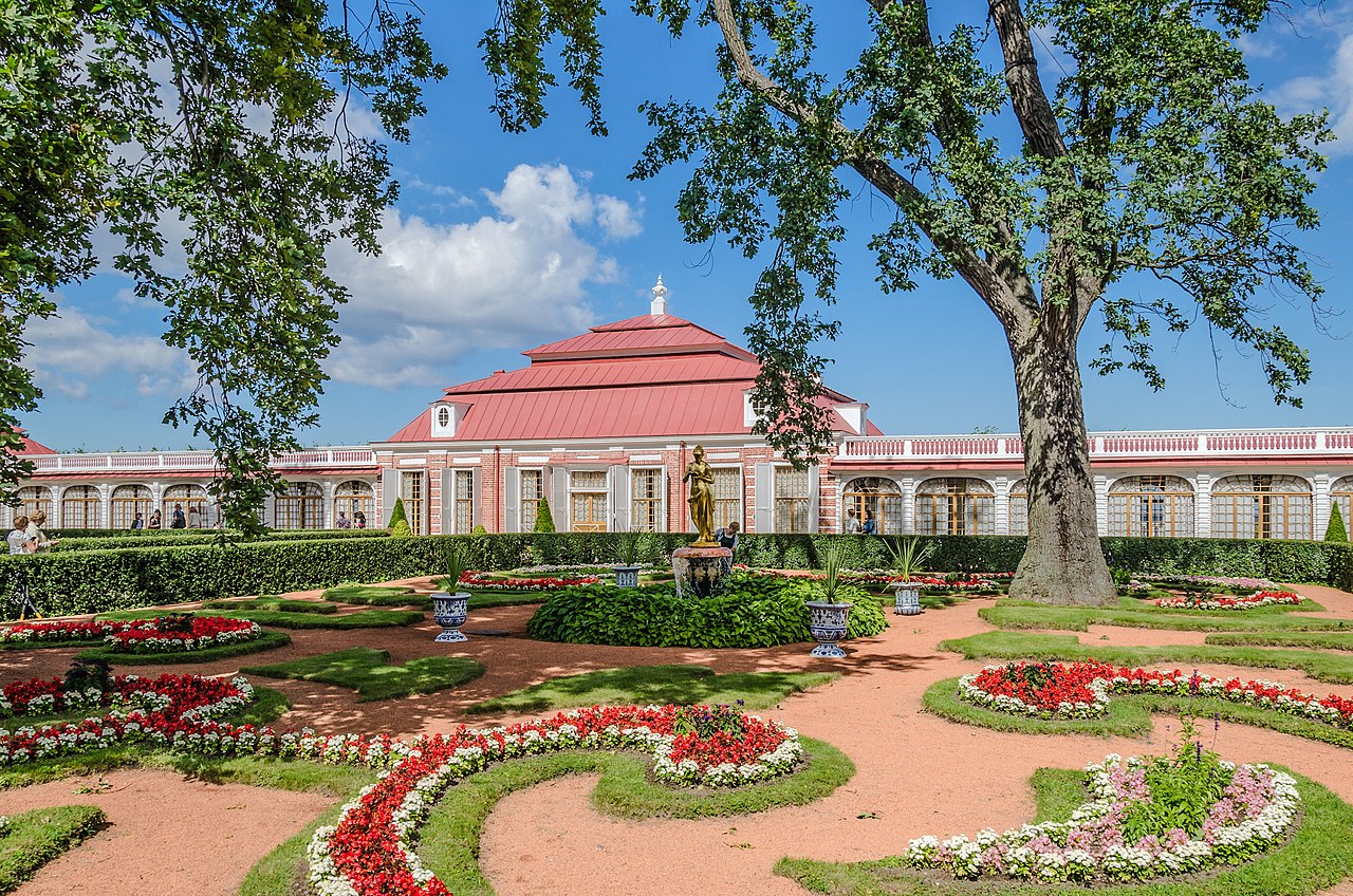 Monplaisir Palace and garden