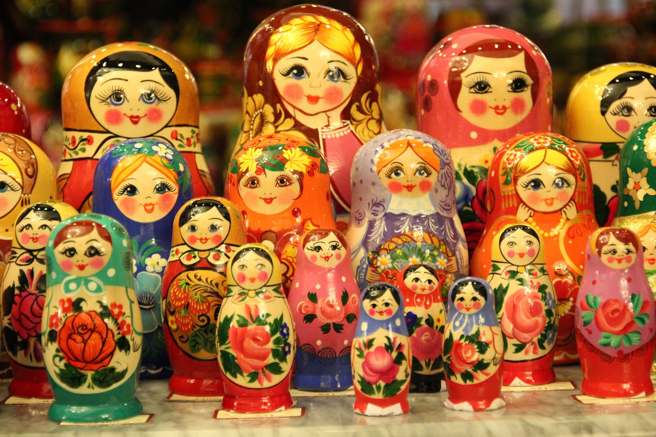 Matryoshka – History of the Russian nesting doll